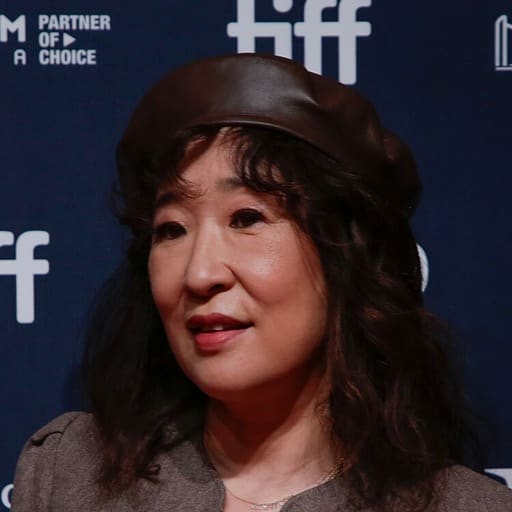 Sandra Oh